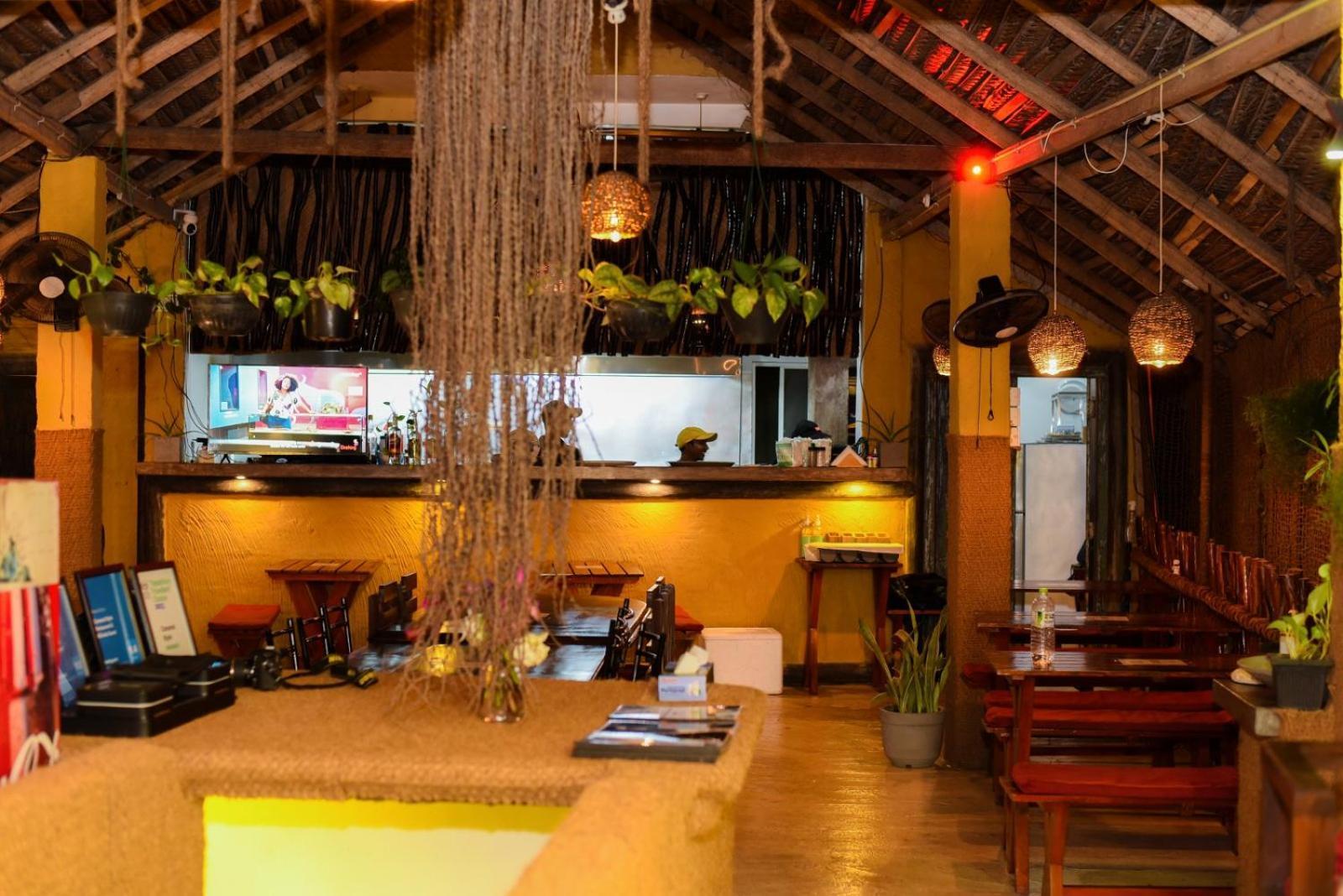 Coconut Style Restaurant & Milinda Guest Unawatuna Exterior foto